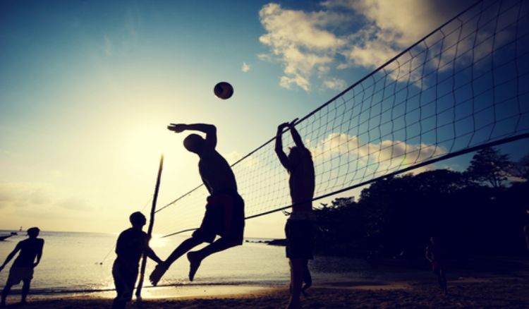 5 Great Benefits of Playing Volleyball