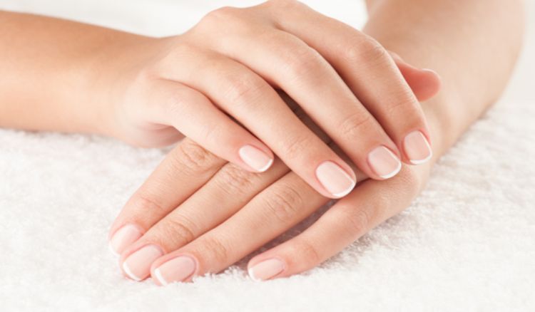  Fingernails: Do's and Don'ts for Healthy Nails